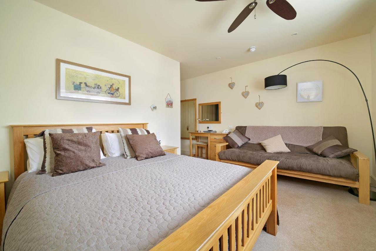 Готель Masons Arms Montacute Екстер'єр фото